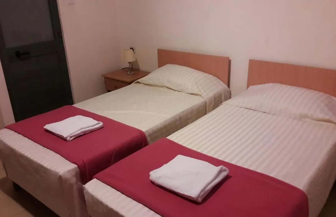 Tropicana Hotel-1