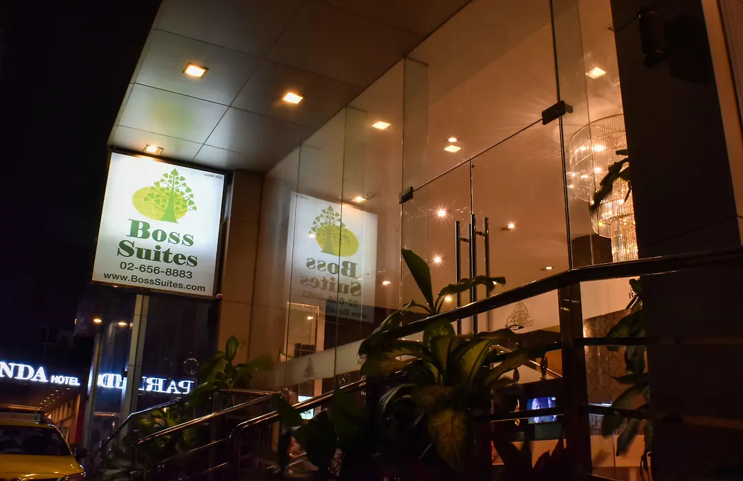Boss Suites Nana Hotel-1