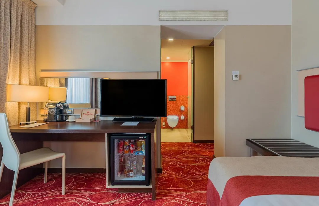 Ramada Sibiu Hotel-1