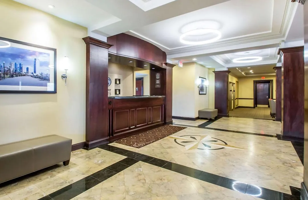 Comfort Suites At Woodbridge-1