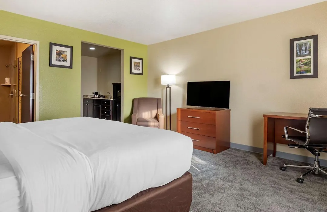 Comfort Inn Bentonville - Crystal Bridges-1