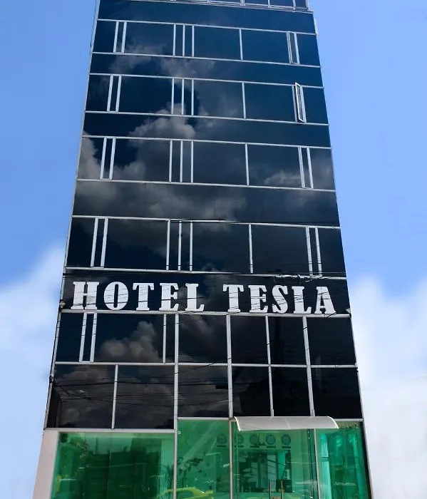 Hotel Tesla-1