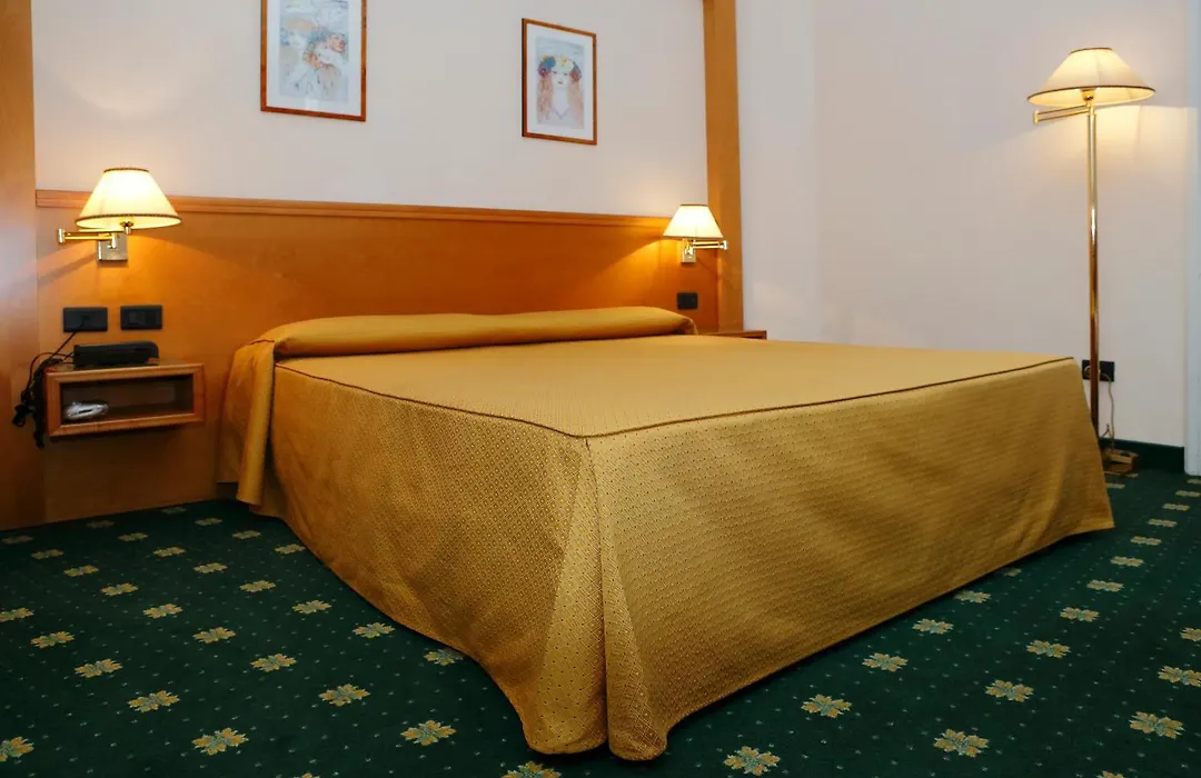 Hotel Estense-1