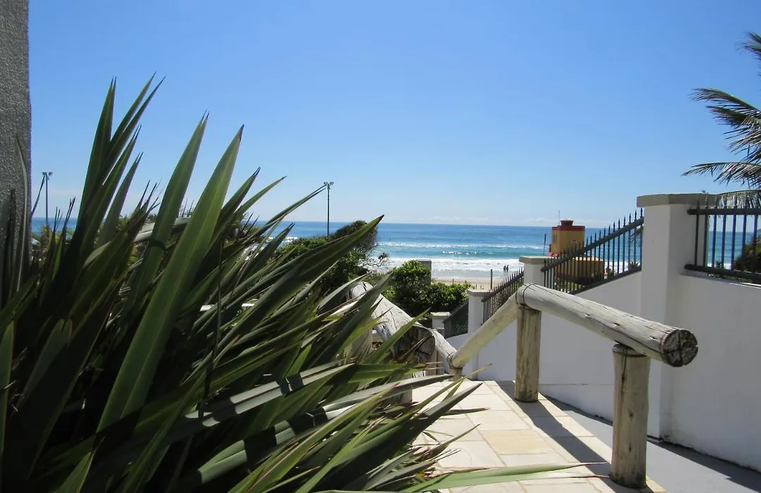 Entremares Residence-1