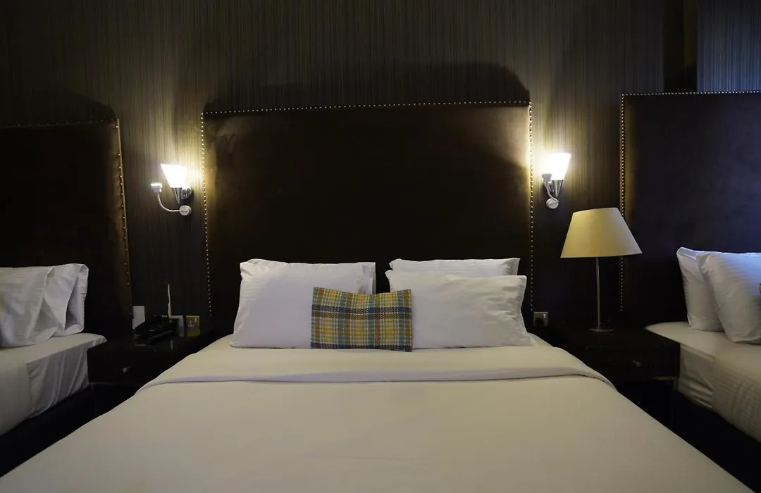 Cube Hotel Dubai-1