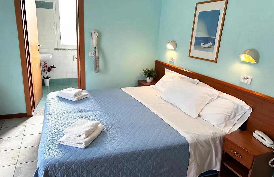 Hotel Kennedy-1