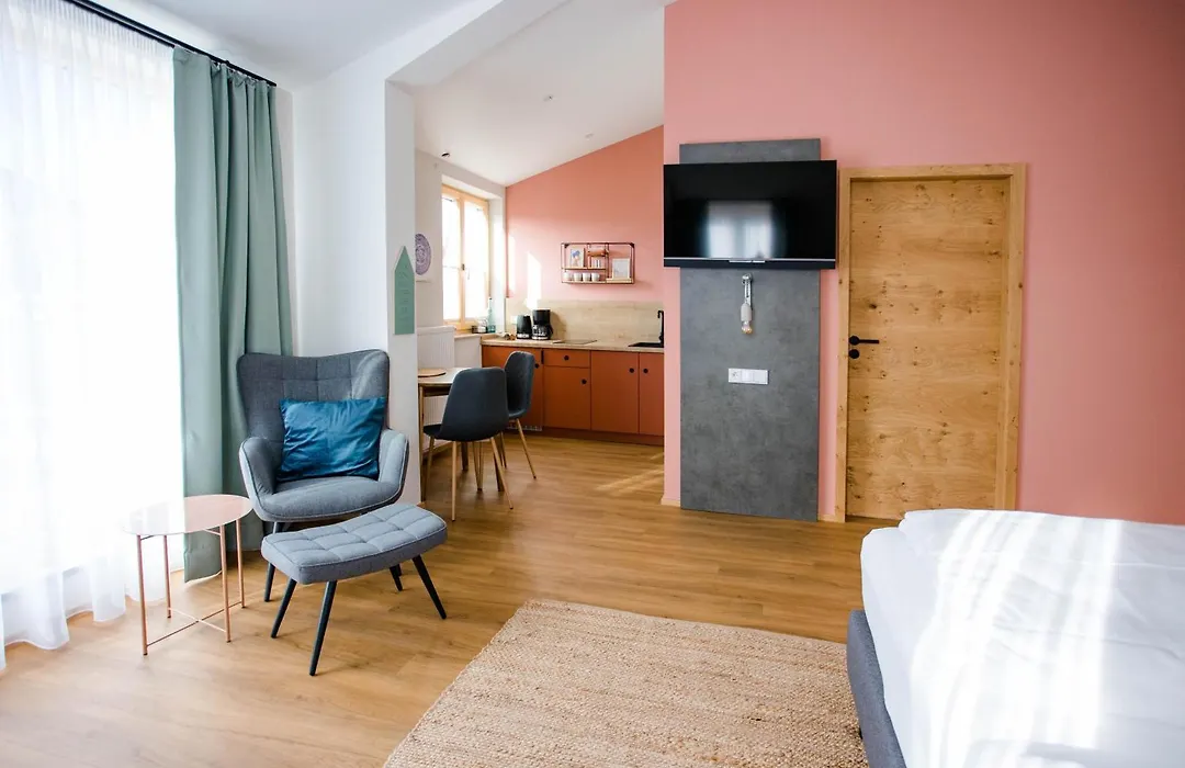 Stadthotel Freilassing-1