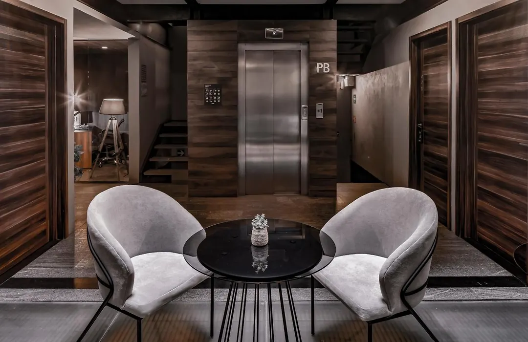 Mx Grand Suites (Adults Only)-1