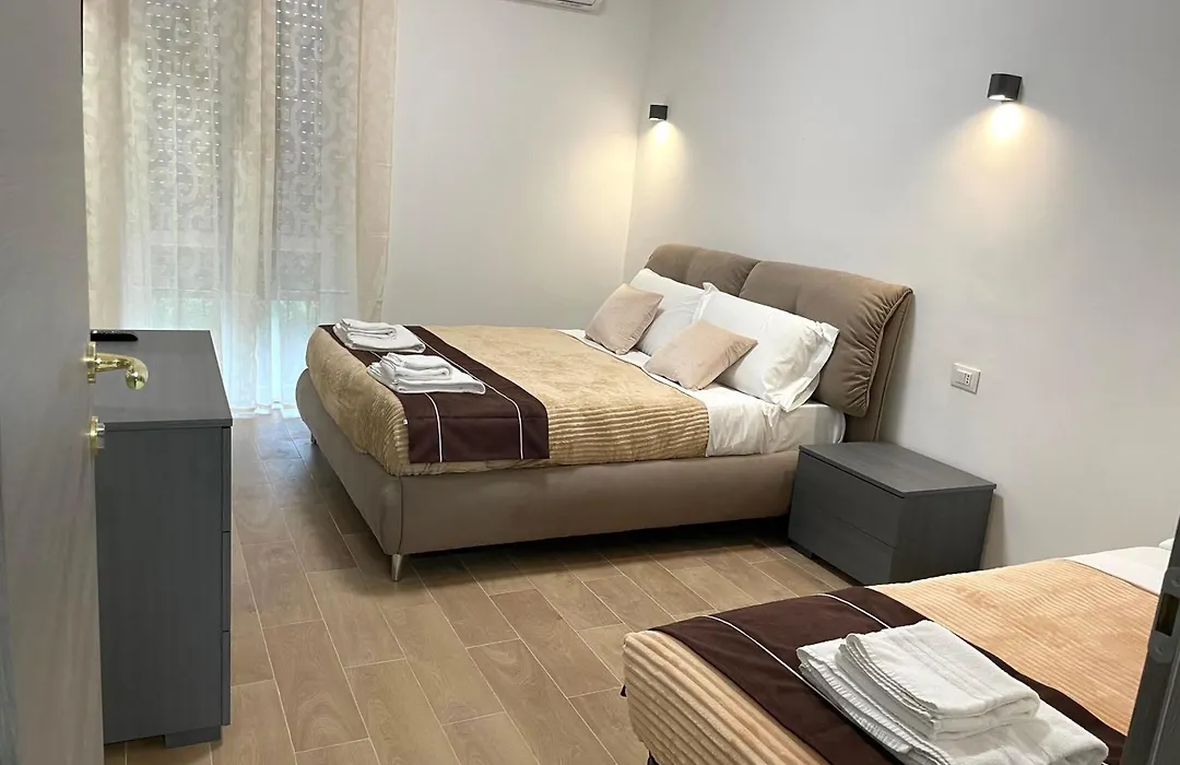 Fiera Rooms-1
