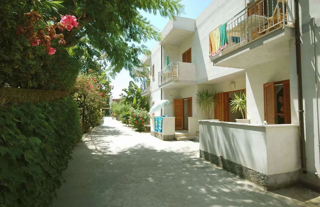 Residence Limoneto-1