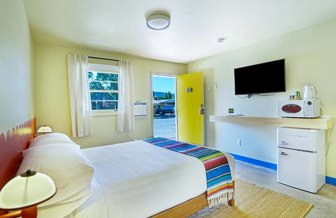 The Siesta Motel-1