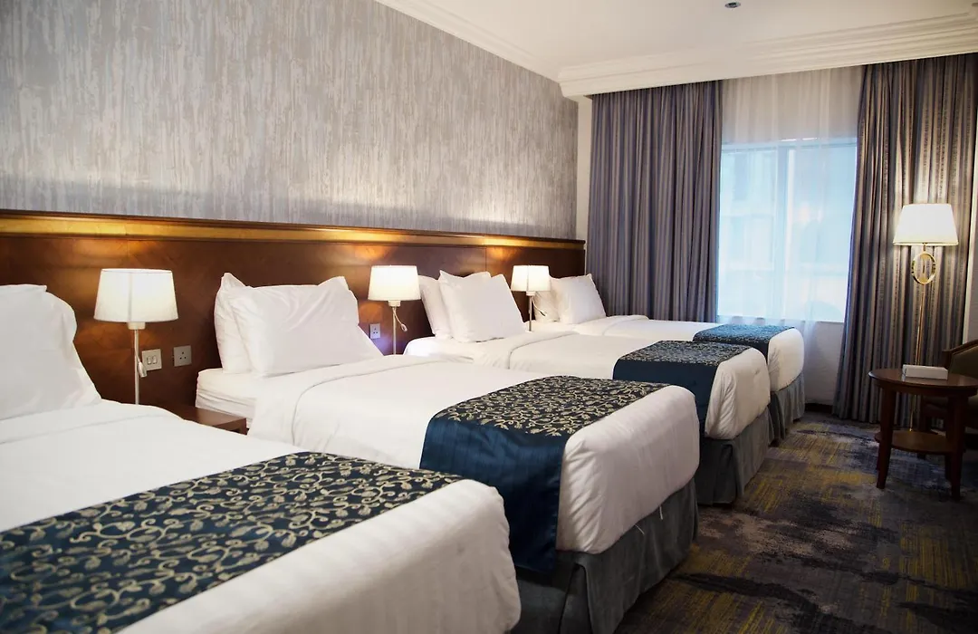 Nozol Royal Hotel-1