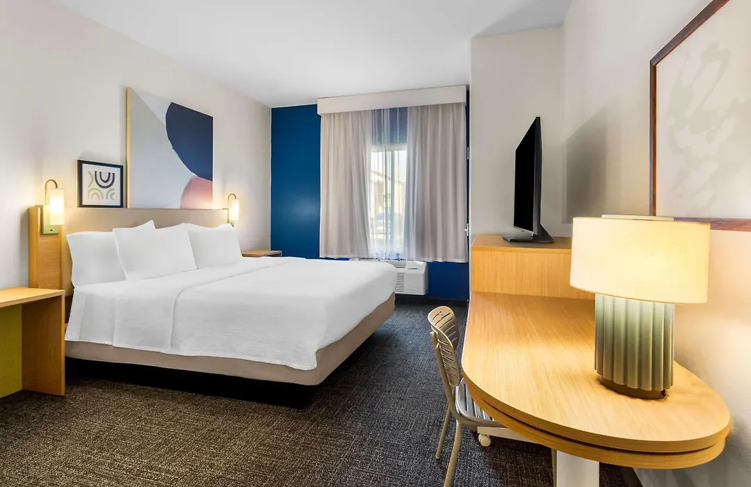 Spark By Hilton Pearland-1