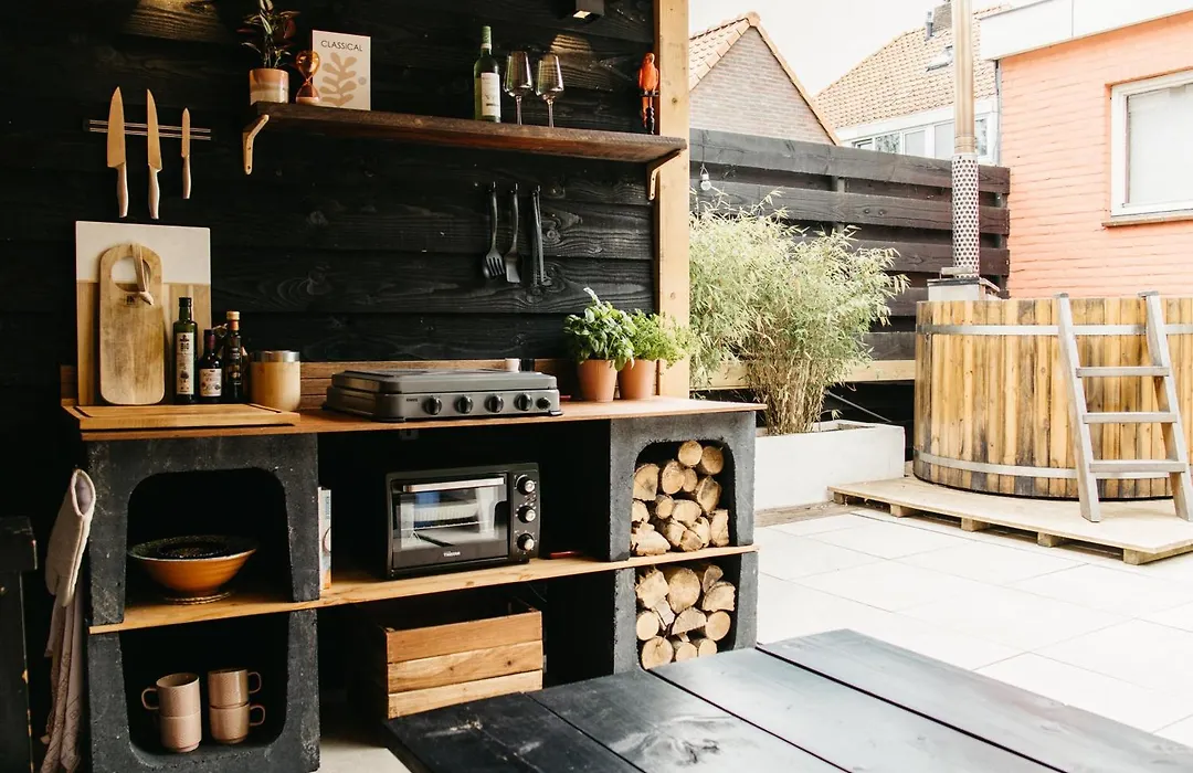 Sfeervol Tiny House met luxe jacuzzi&tuinkamer-1