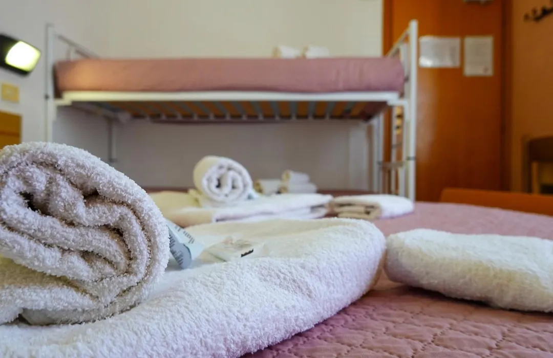 HOTEL LEA B&B Pensione Completa-1