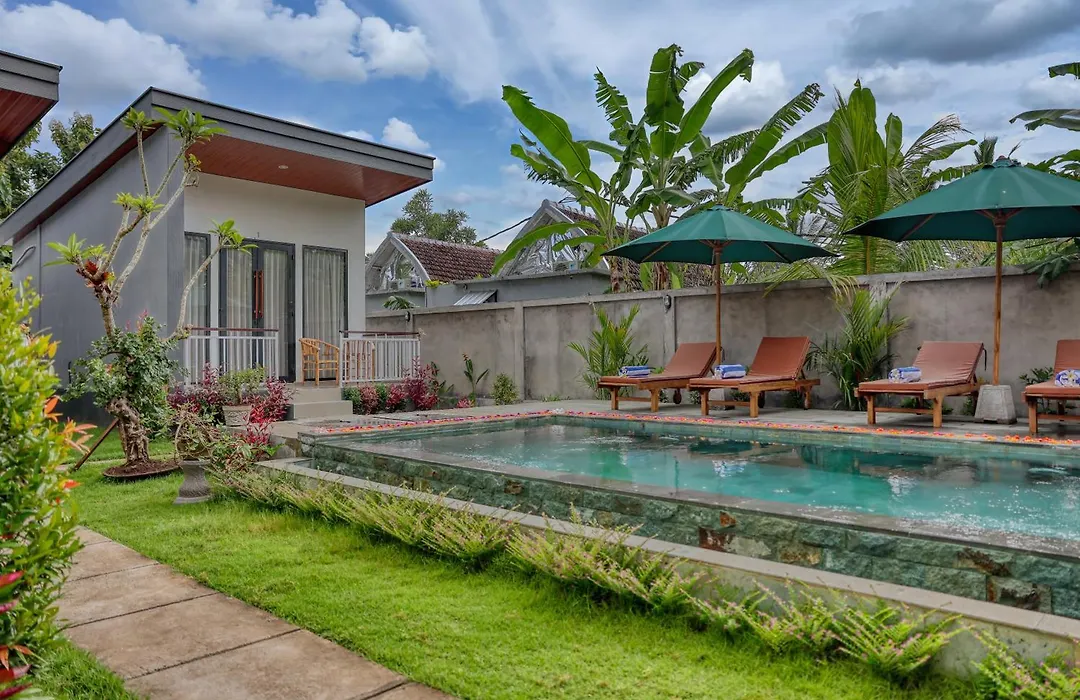 Nusa Dewata Cottage-1