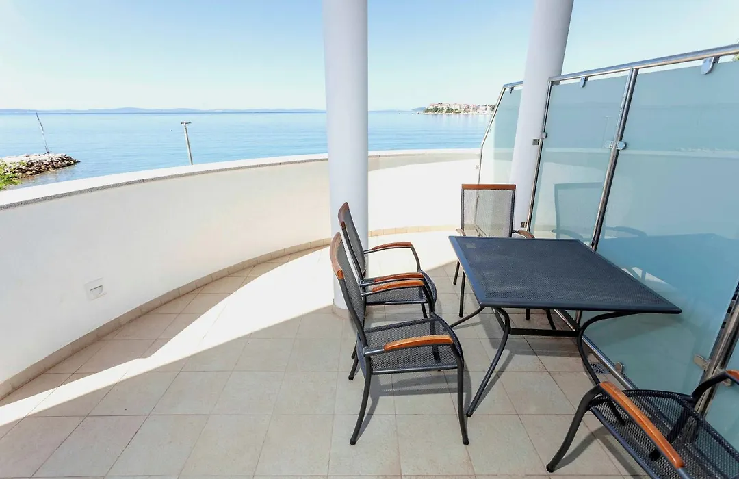Sunset Split Rooms-1