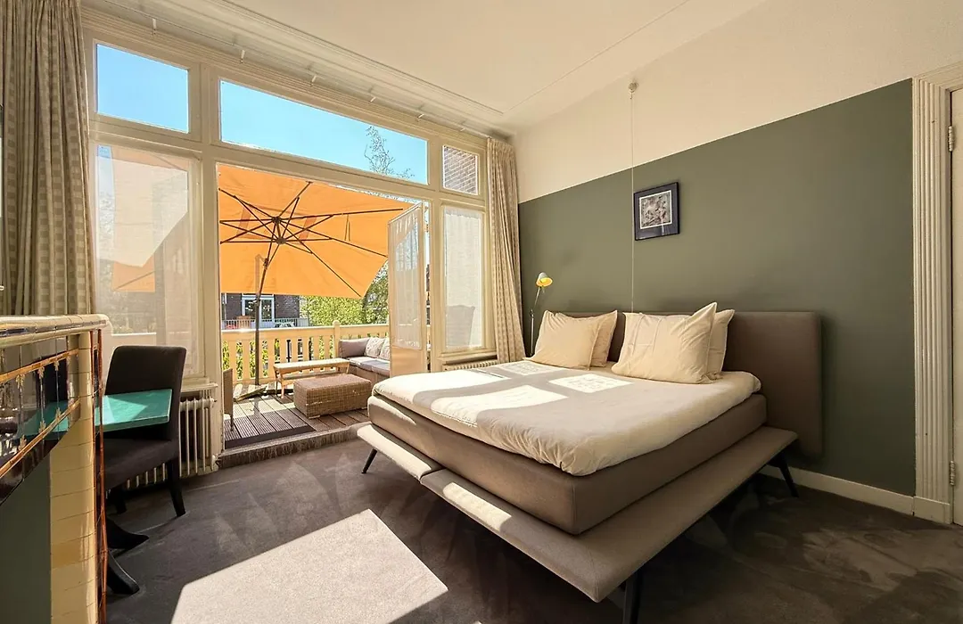 Juliana Boutique Guestrooms-1