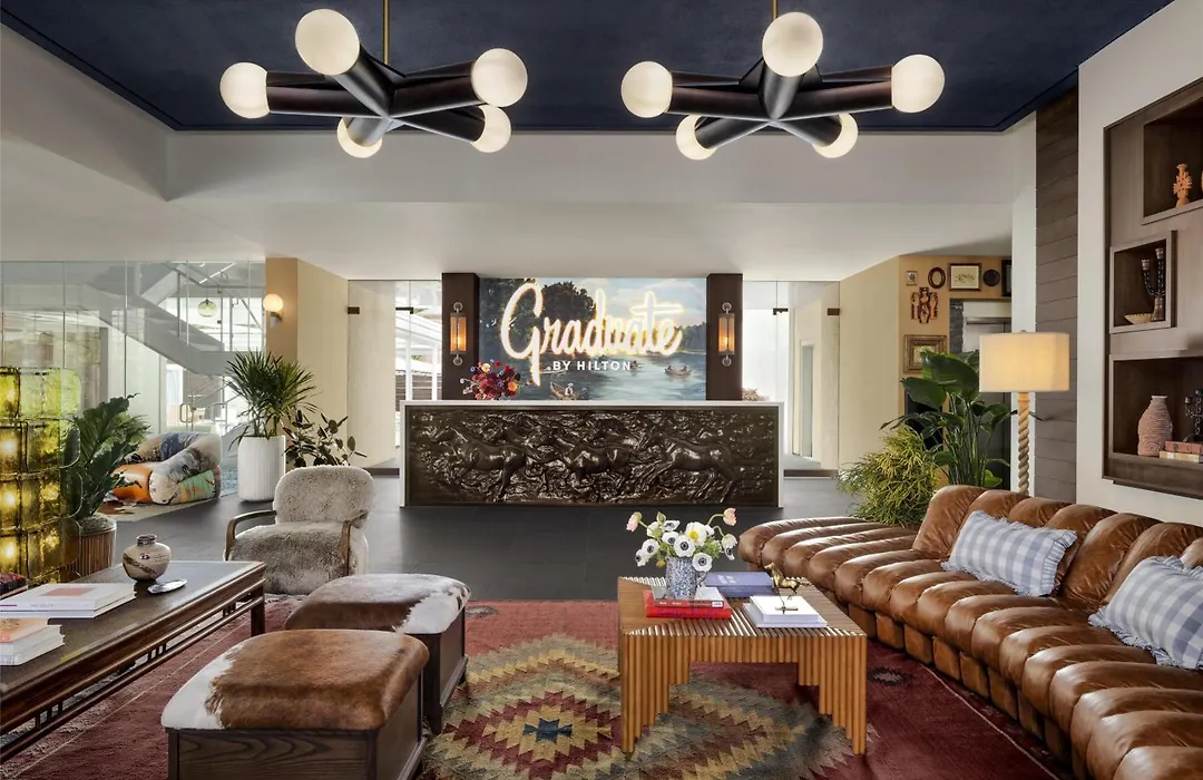 Graduate By Hilton Dallas-1