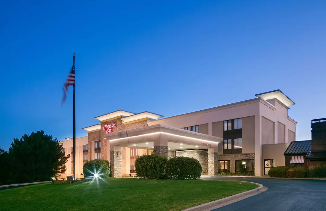 Hampton Inn Iowa City/Coralville-1