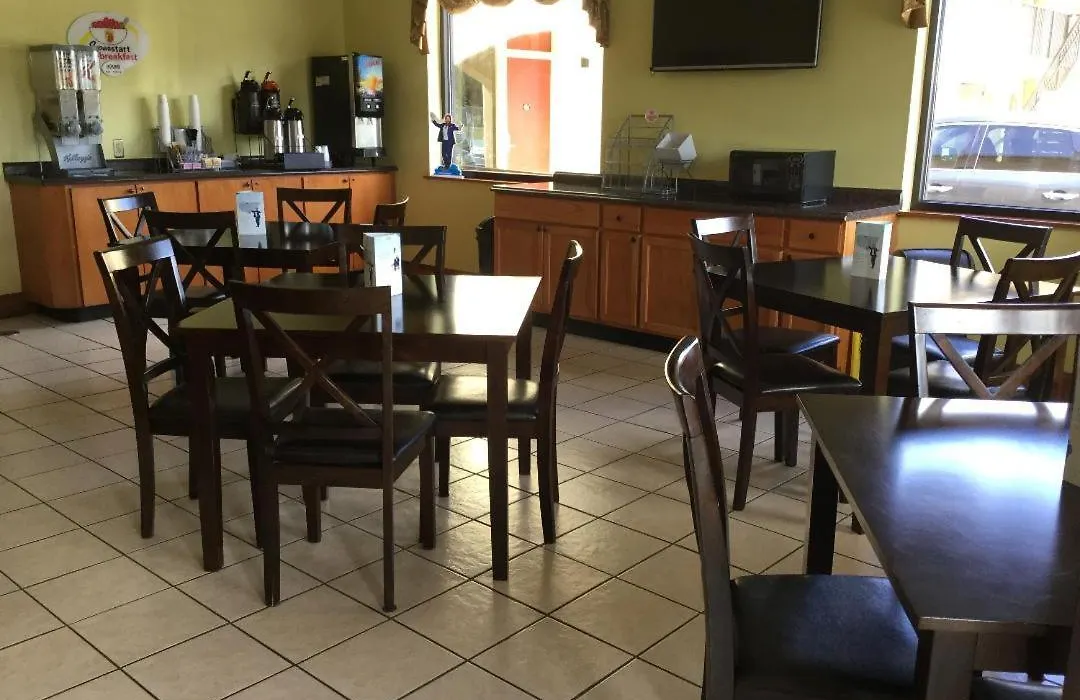 Super 8 By Wyndham Walterboro-1