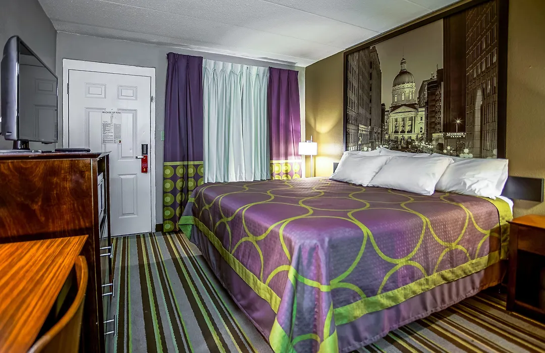 Day'S Inn & Suites By Wyndham Indianapolis Airport East-1