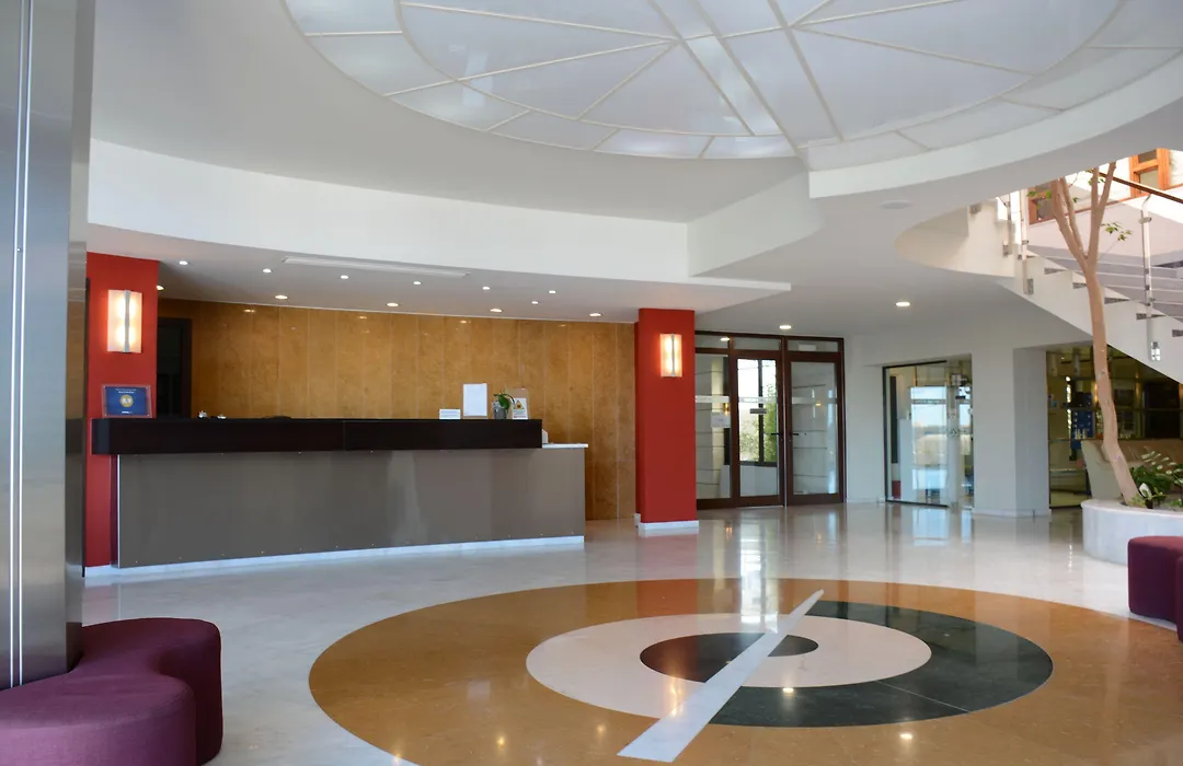 Macaris Suites & Spa-1