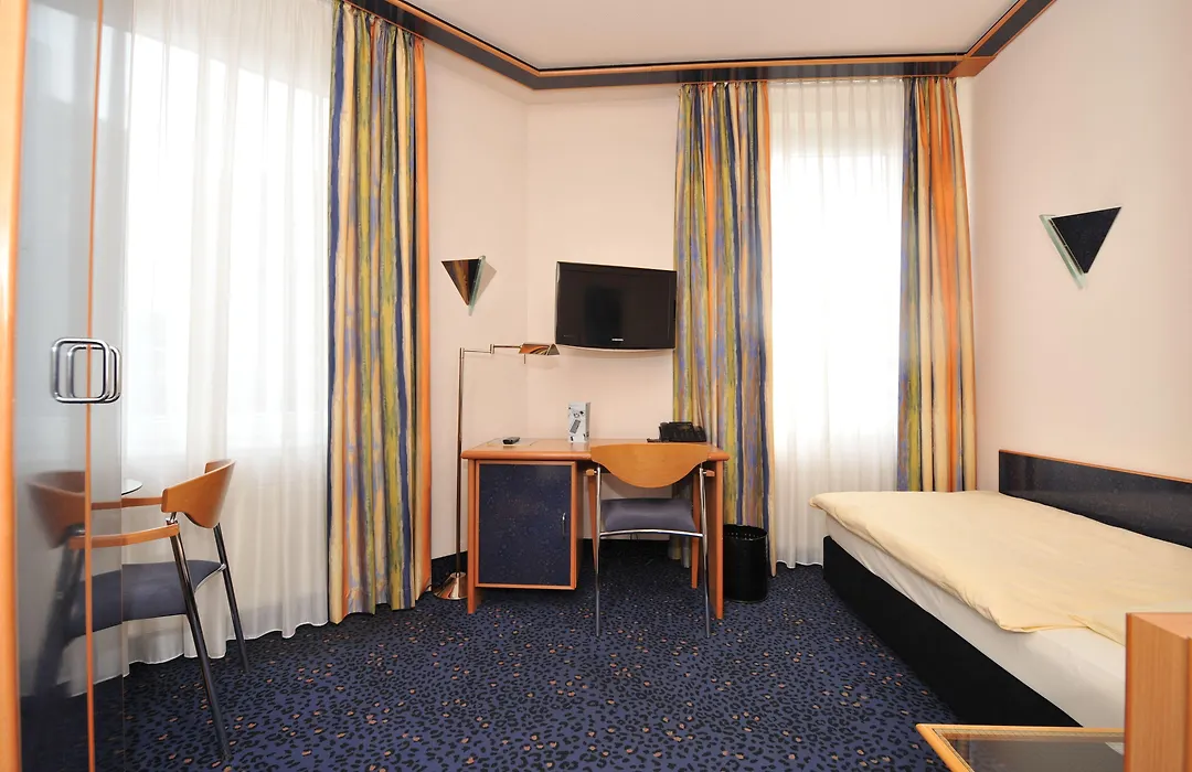 Insel Hotel-1