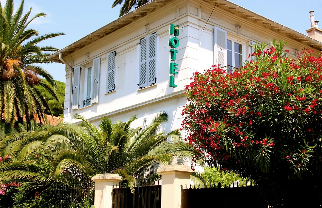 Hotel Villa Les Cygnes-1