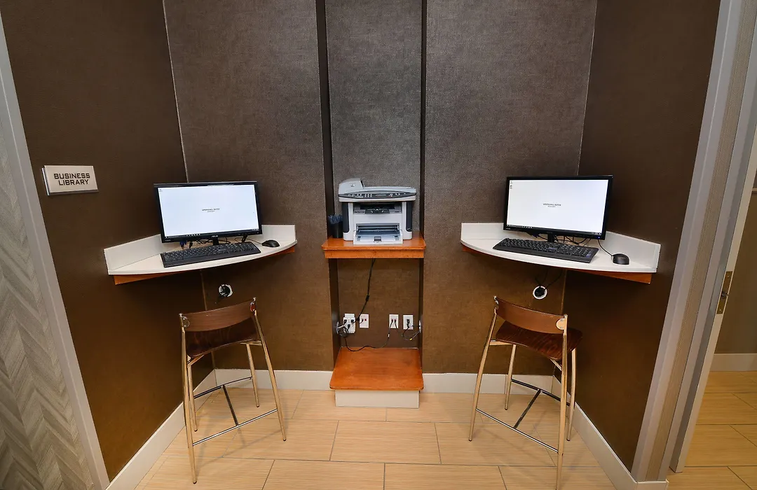 Springhill Suites By Marriott Grand Forks-1