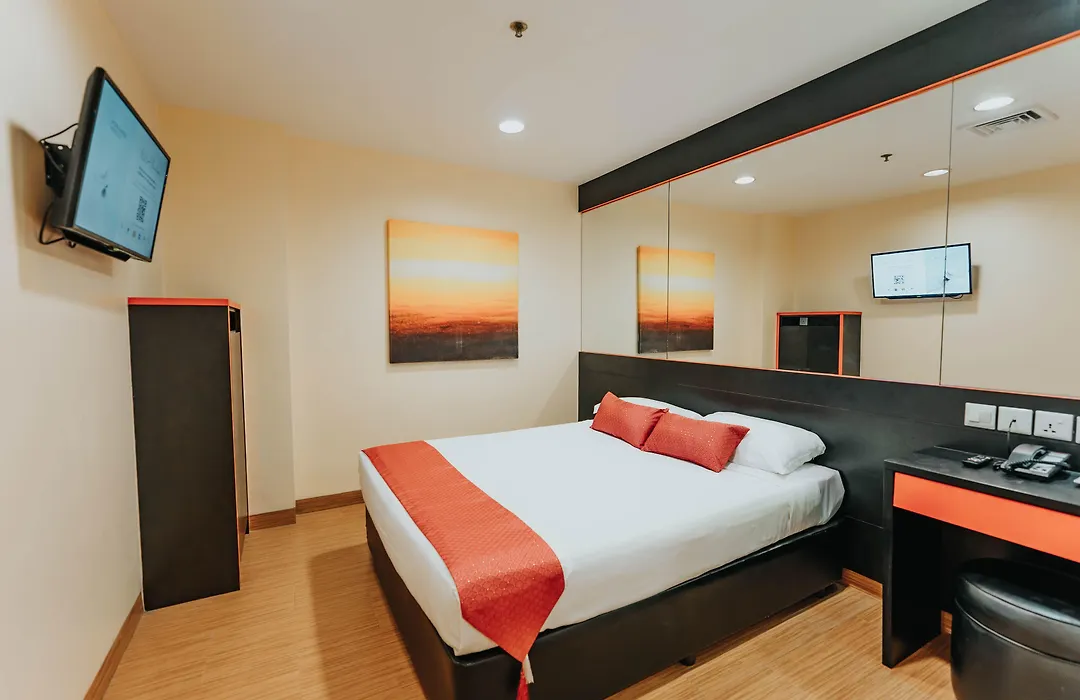 Hotel 81 Heritage-1
