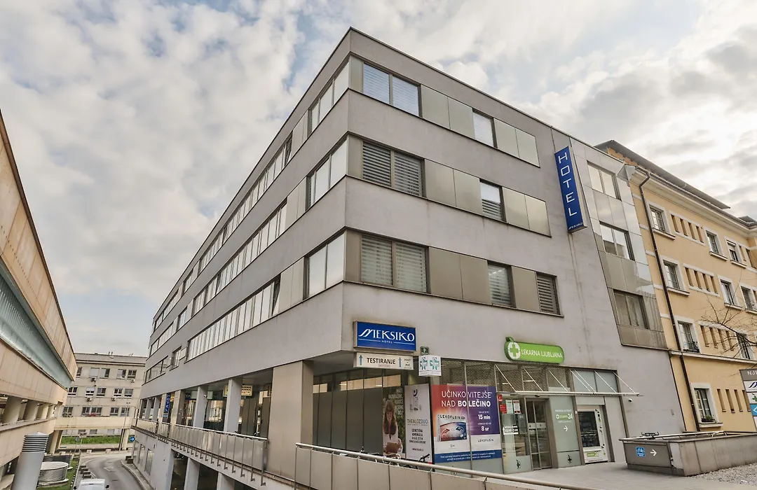 Hotel Meksiko-1