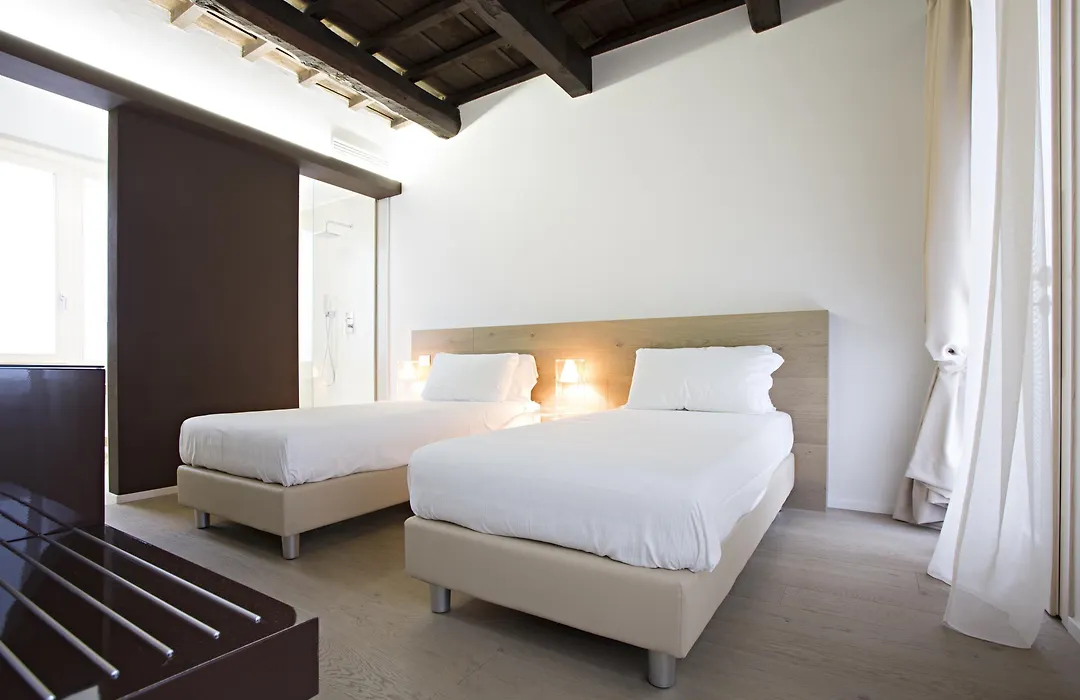 Borgoleoni 18 - Room&Breakfast-1