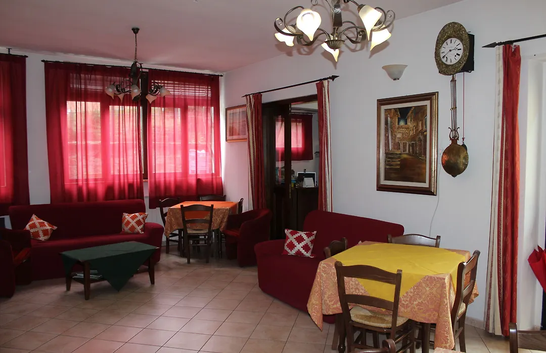Albergo Ristorante Pizzeria La Bocca di Bacco-1
