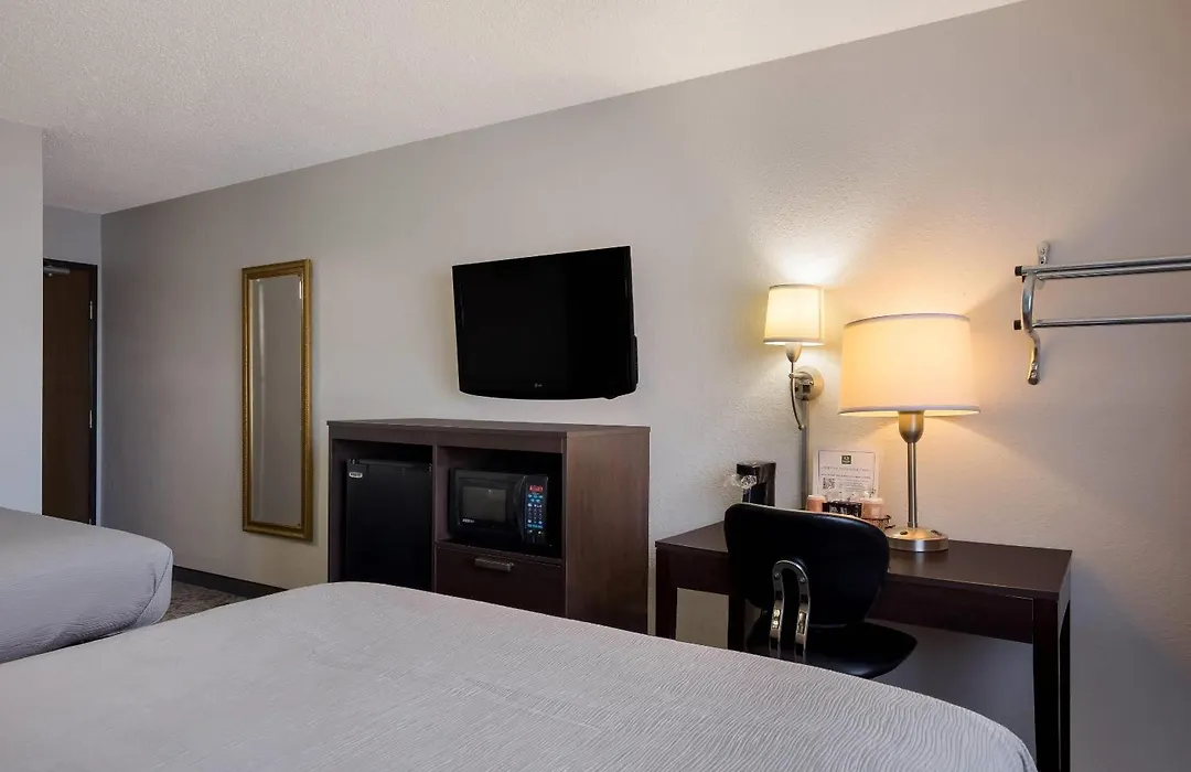 Quality Inn Hall Of Fame-1