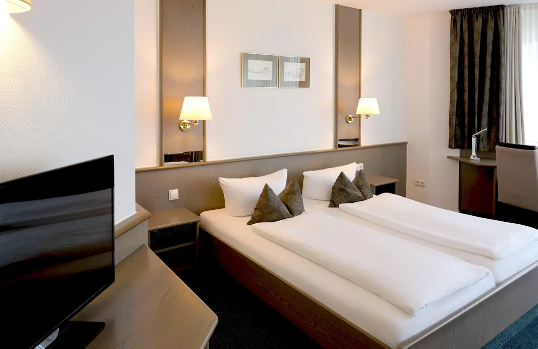 Hotel am Wasserfall-1