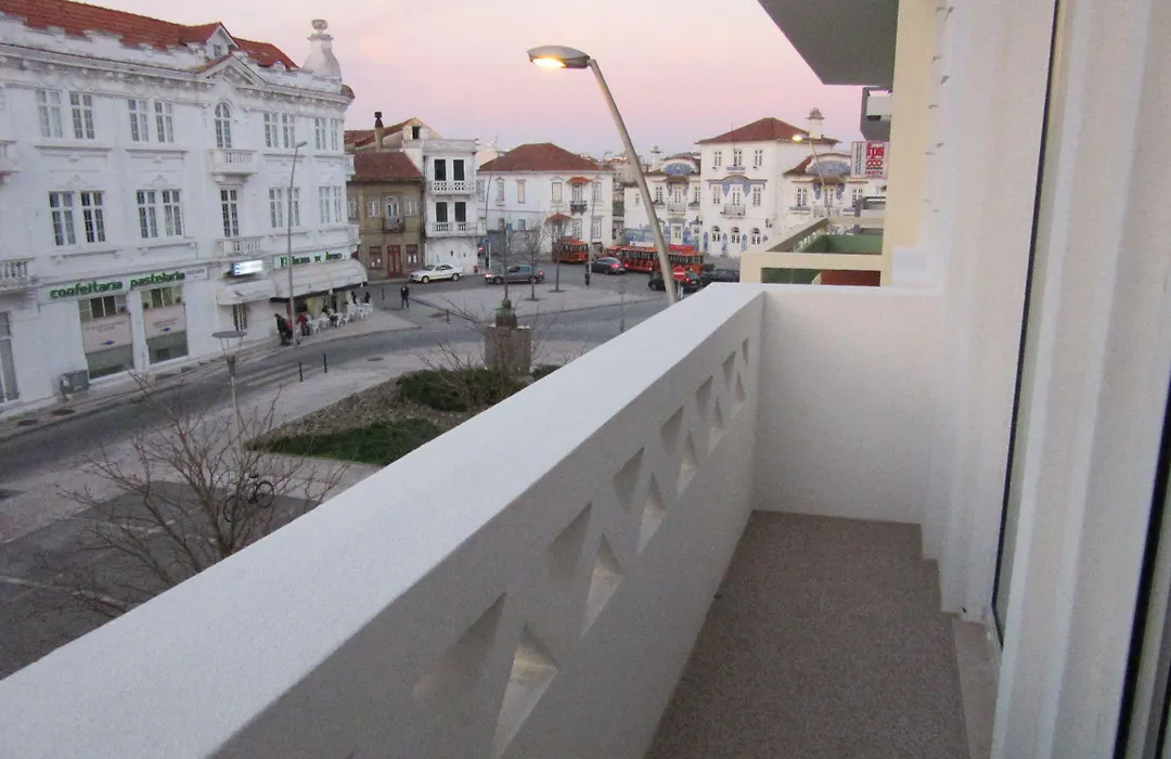 Aveiro White House-1