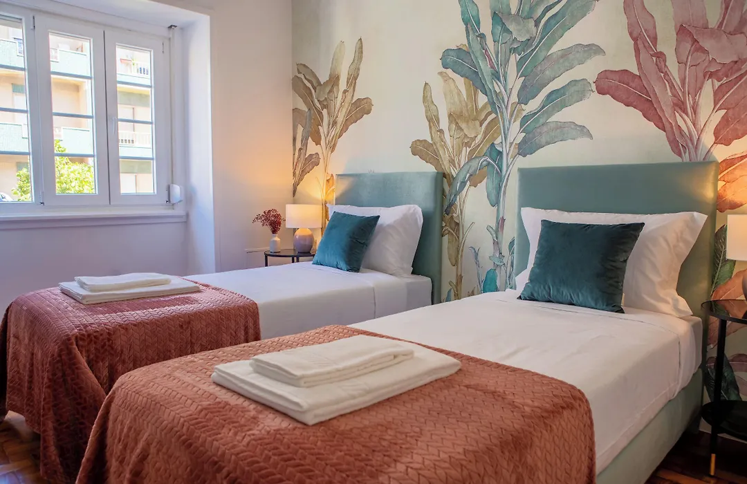 Succeed Campo Pequeno Suites-1