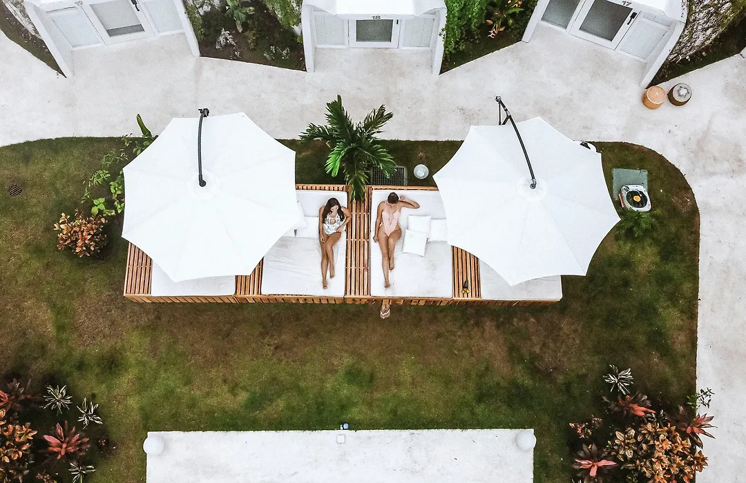 Igloo Beach Lodge-1