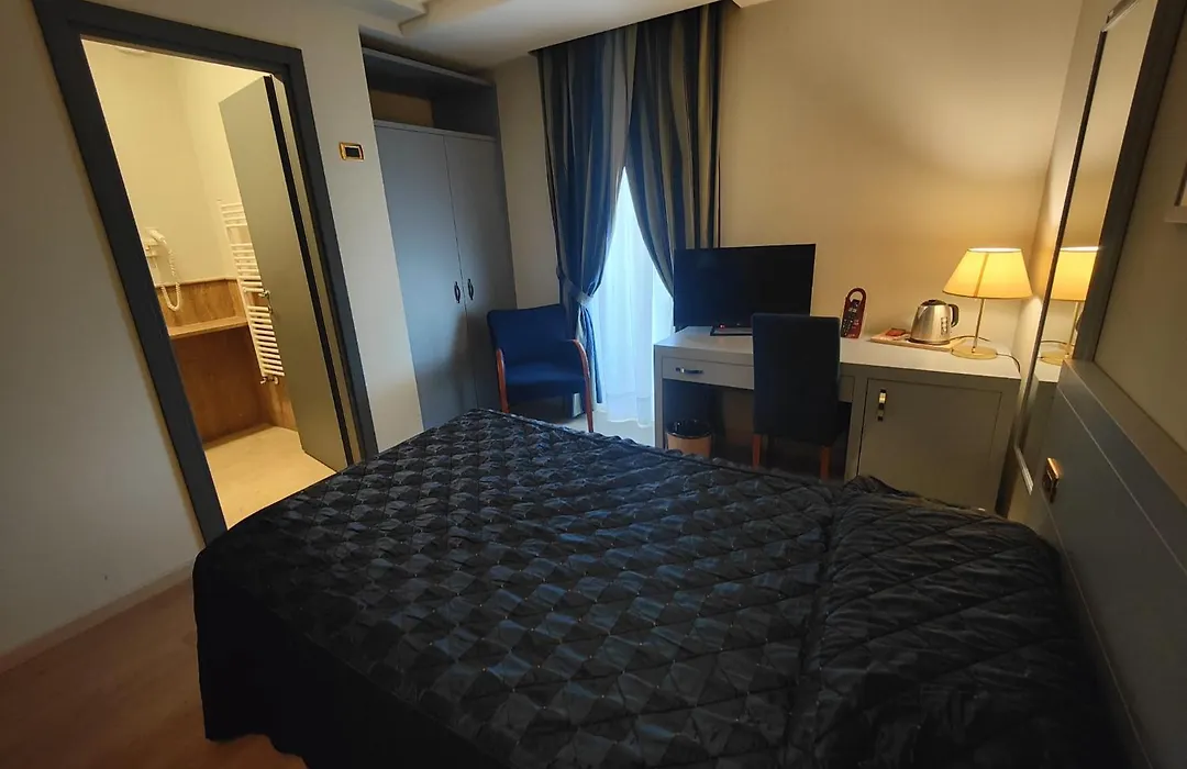 Hotel Lemi-1