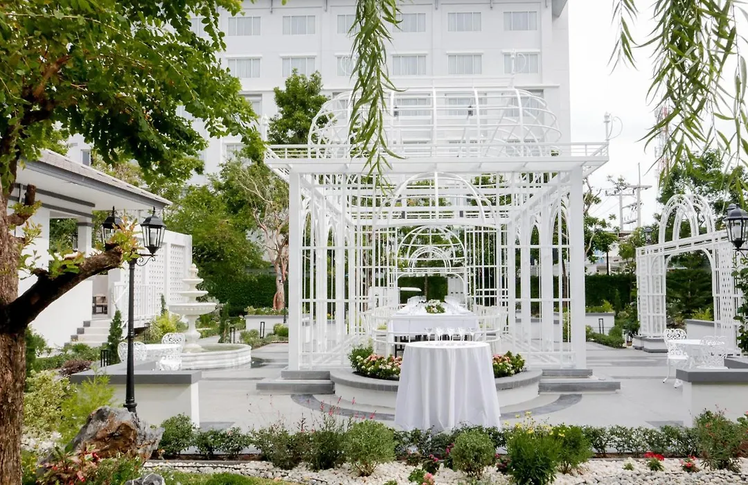 Health Land Resort & Spa-1
