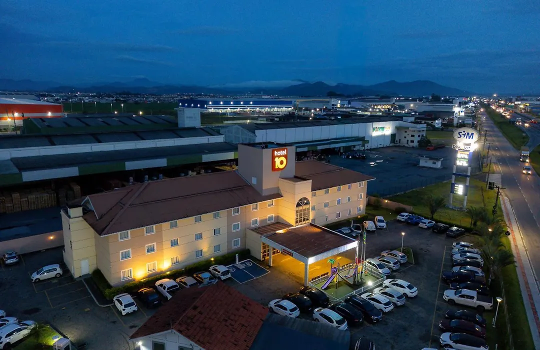 Hotel 10 Itajai/Navegantes-1
