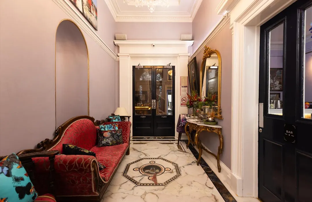 24 Royal Terrace-1