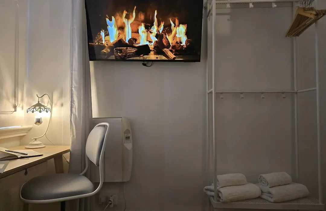 Estrela Charming Rooms By Host-Point-1