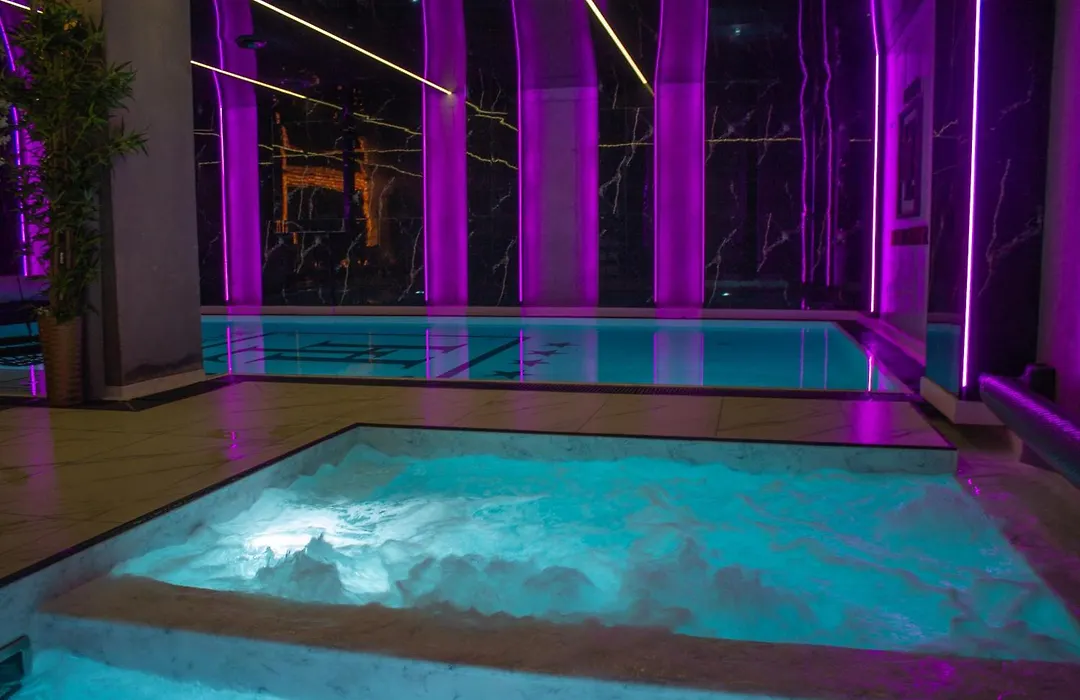 Hotel Lantier&Swimming Pool Zone-1