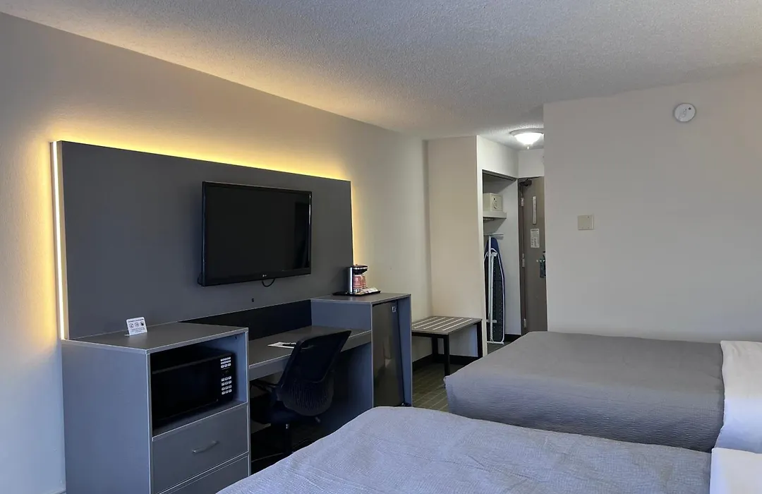 Quality Inn Seekonk-Providence-1