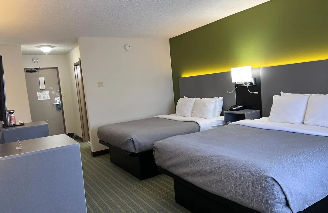 Quality Inn Seekonk-Providence-1