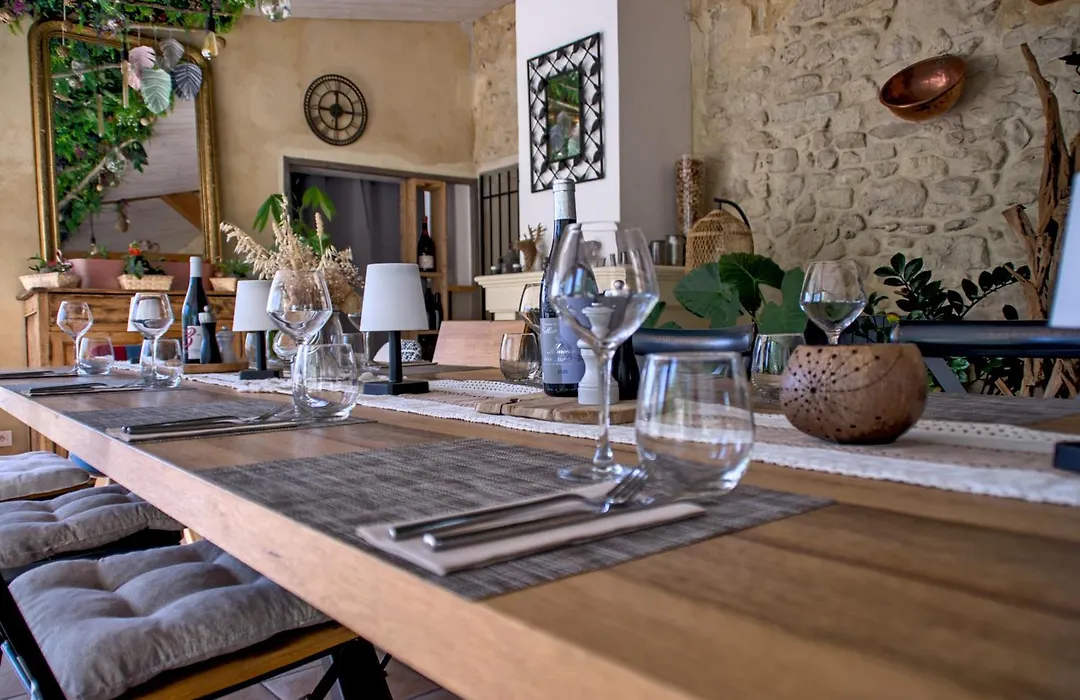 Domaine De La Violette-1