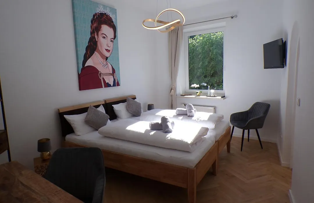 Pension und Ferienwohnung Frech-1