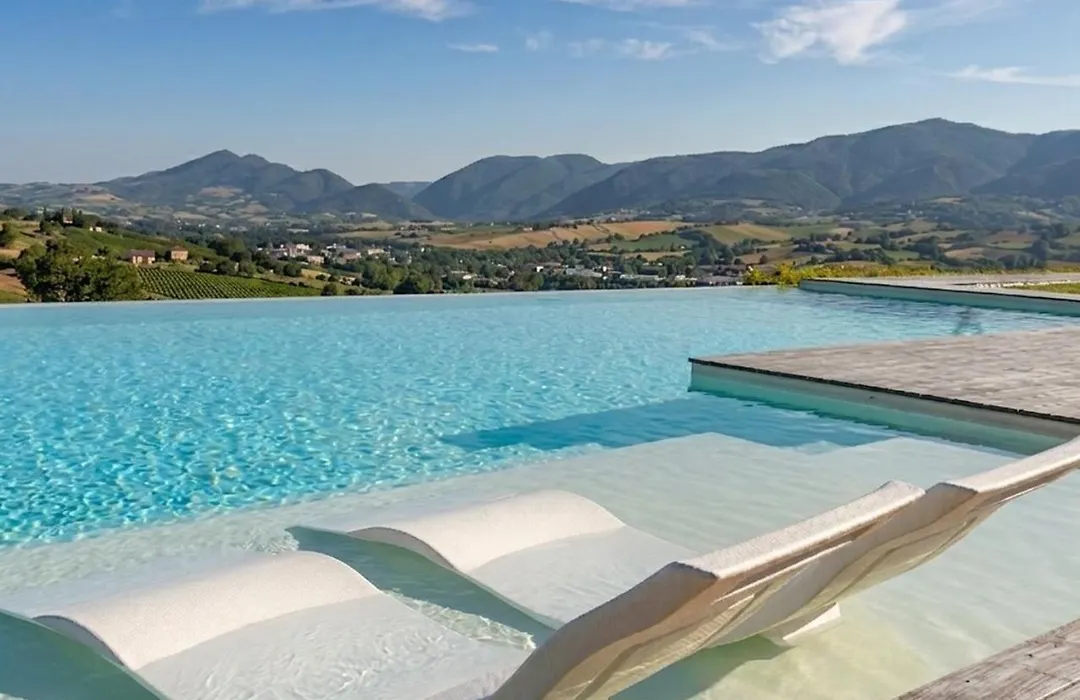Serre Alte Landscape Luxury Rooms-1